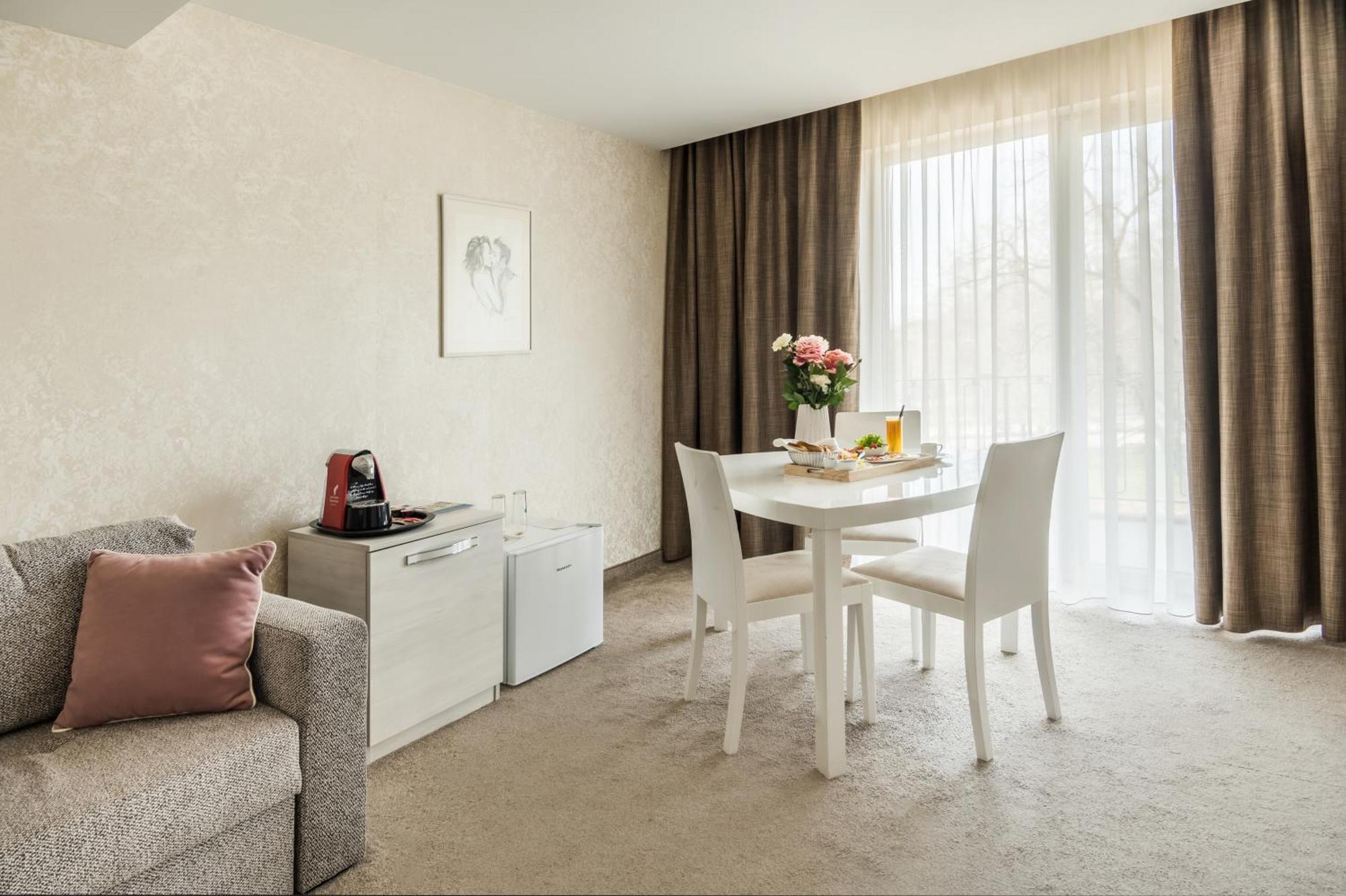 Dunav Plaza Hotel รูเซ ภายนอก รูปภาพ
