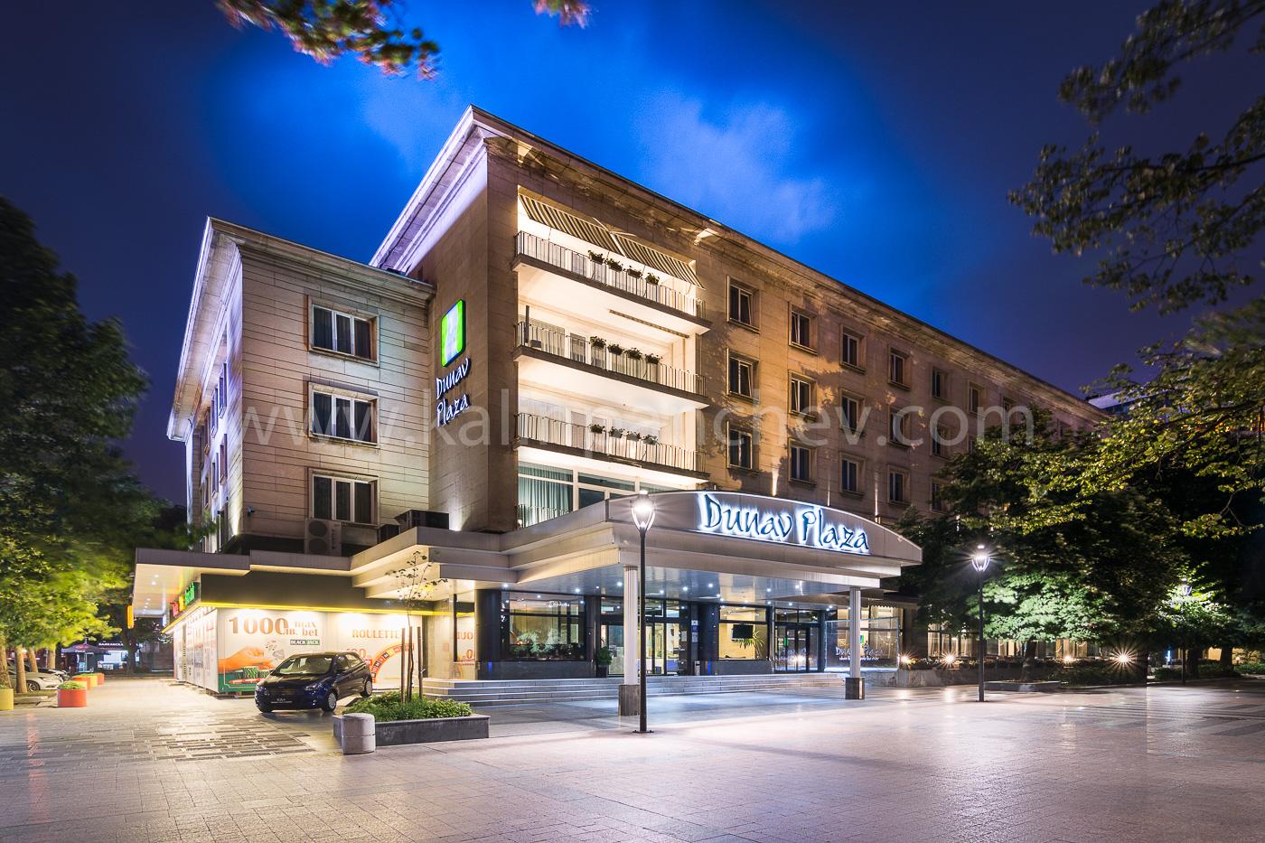 Dunav Plaza Hotel รูเซ ภายนอก รูปภาพ