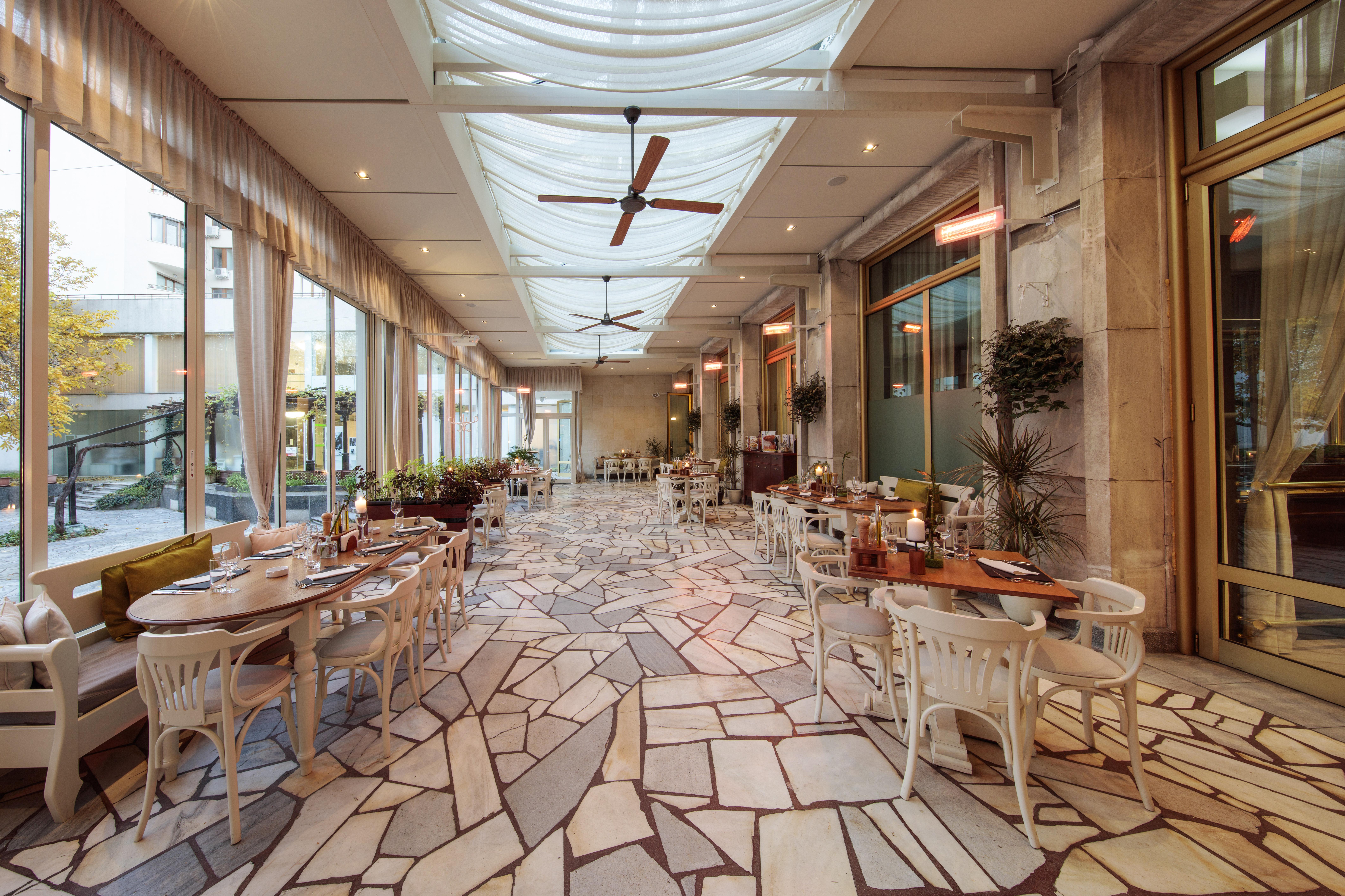 Dunav Plaza Hotel รูเซ ภายนอก รูปภาพ